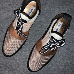 Steve Madden Arctic Cut-out Trainers